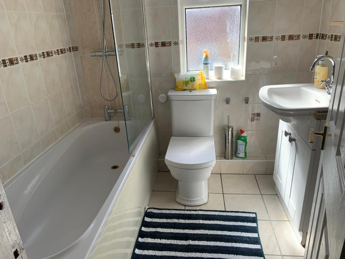 Large House Near Anfield & Liverpool Town 외부 사진