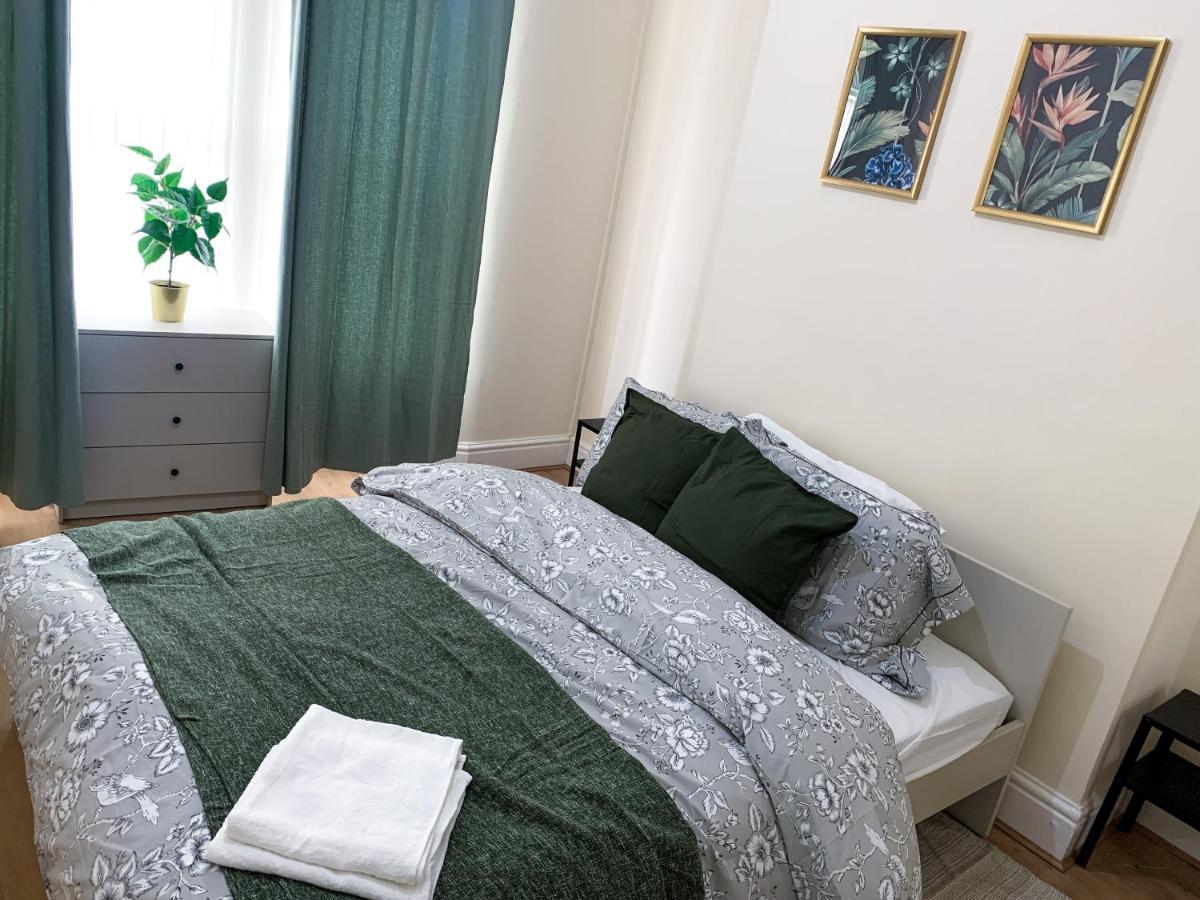Large House Near Anfield & Liverpool Town 외부 사진